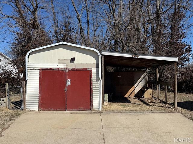 411 South Street, Lebanon, MO 65536