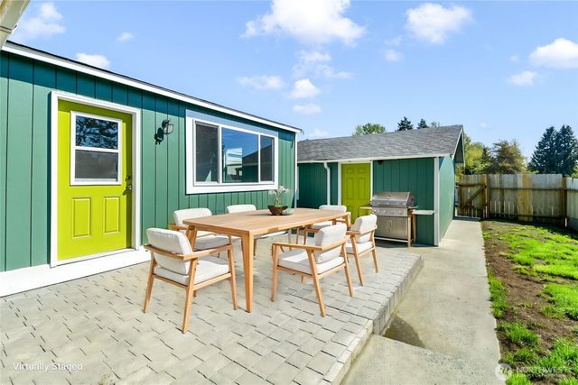 8705 12th Street NE, Lake Stevens, WA 98258