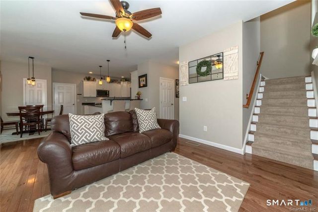 823a Stone Road, Windsor, CT 06095