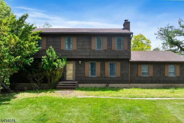 42 Higginsville Rd, Readington Twp., NJ 08853