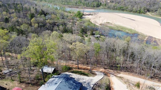 98 Carter 132C, Van Buren, MO 63965