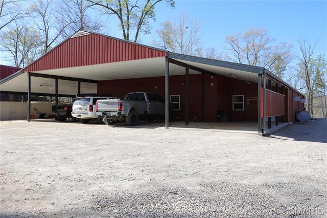 98 Carter 132C, Van Buren, MO 63965