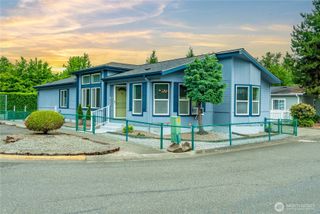 15400 SE 155th Place #1, Renton, WA 98058