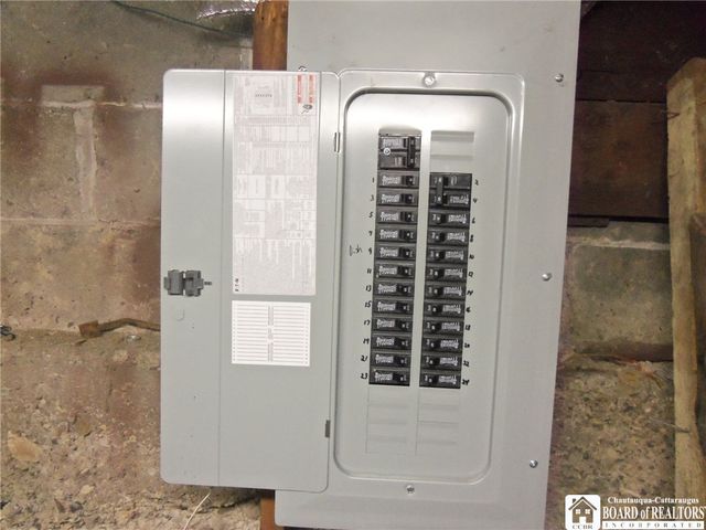 14 West Lucas Avenue, Dunkirk, NY 14048