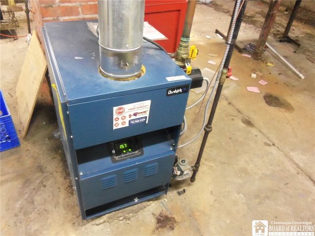 14 West Lucas Avenue, Dunkirk, NY 14048