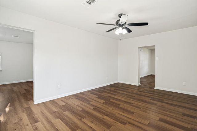 9225 N Dodson Drive, White Settlement, TX 76108