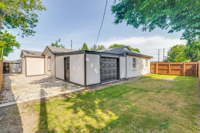 9225 N Dodson Drive, White Settlement, TX 76108