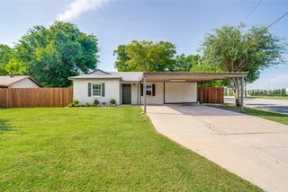 9225 N Dodson Drive, White Settlement, TX 76108