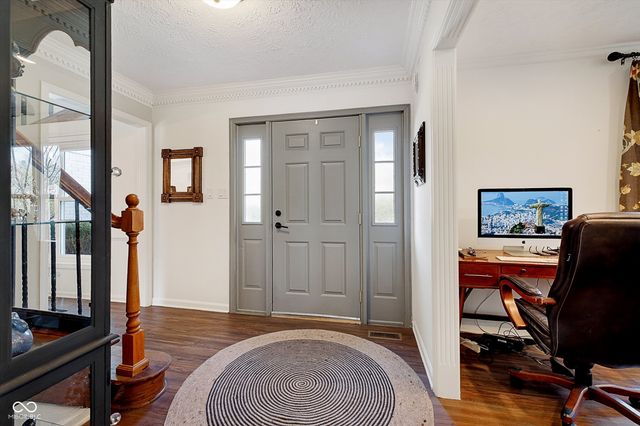 913 Arrowwood Drive, Carmel, IN 46033