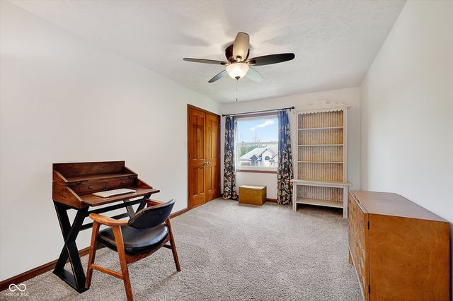 913 Arrowwood Drive, Carmel, IN 46033