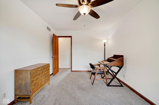 913 Arrowwood Drive, Carmel, IN 46033
