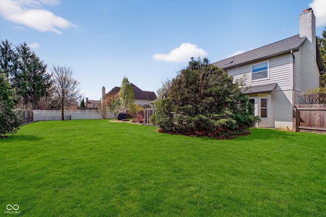 913 Arrowwood Drive, Carmel, IN 46033