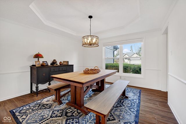 913 Arrowwood Drive, Carmel, IN 46033