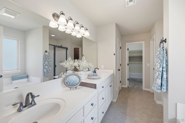 6913 N 128th Court, Owasso, OK 74055
