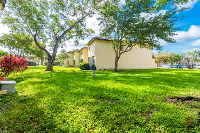 8858 NW 48th Street 8858, Sunrise, FL 33351