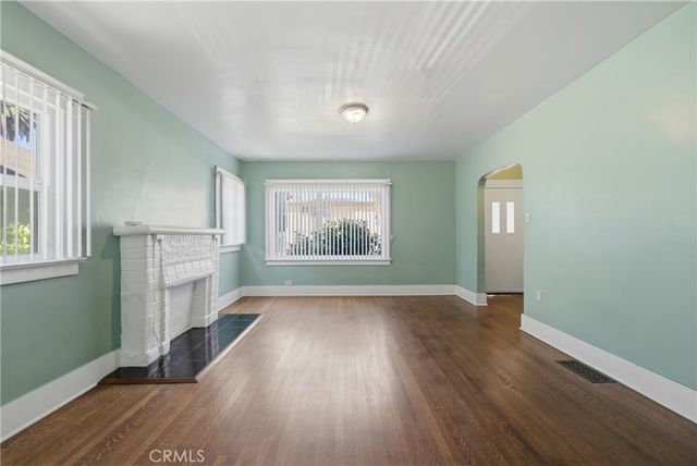 724 Elm Avenue, Long Beach, CA 90813
