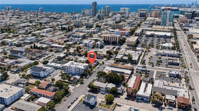 724 Elm Avenue, Long Beach, CA 90813