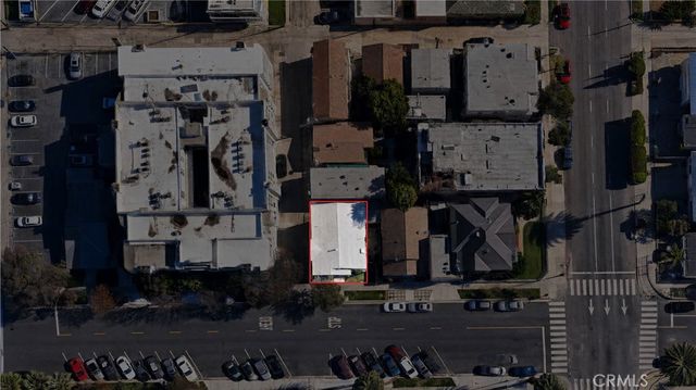 724 Elm Avenue, Long Beach, CA 90813