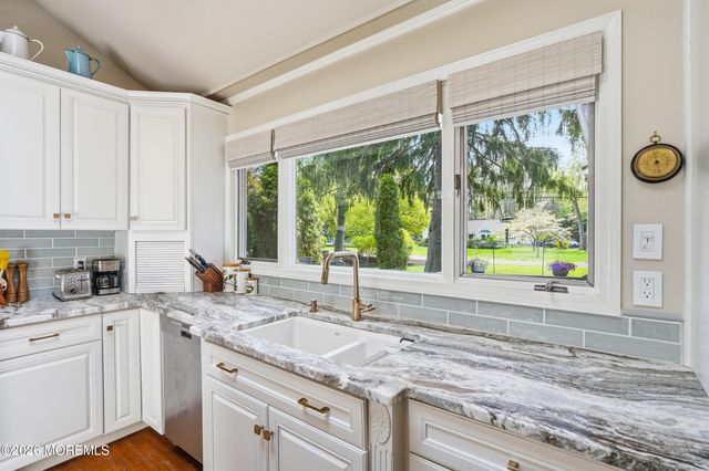 65 Alexander Drive, Red Bank, NJ 07701