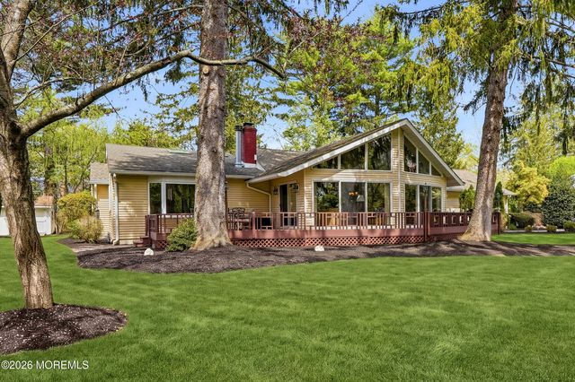 65 Alexander Drive, Red Bank, NJ 07701