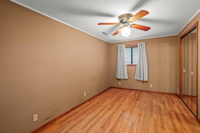 114 Carpenter COURT, Mukwonago, WI 53149