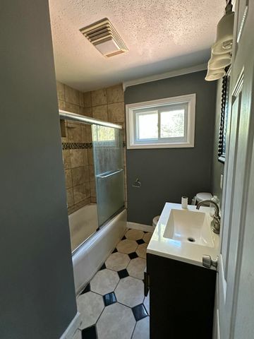 904 Sunny Dell Circle, Chattanooga, TN 37412