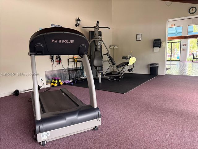 7620 NW 18th Street 403, Margate, FL 33063