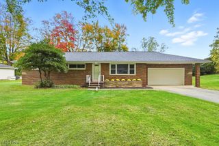 757 Southwood Drive, Uniontown, OH 44685
