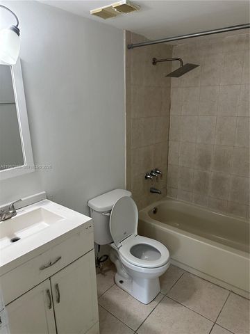 11213 Royal Palm Blvd 11213, Coral Springs, FL 33065