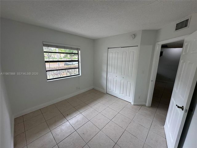 11213 Royal Palm Blvd 11213, Coral Springs, FL 33065