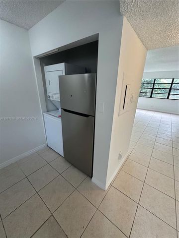 11213 Royal Palm Blvd 11213, Coral Springs, FL 33065