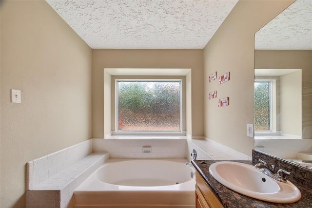 319 Richvale Lane, Houston, TX 77598