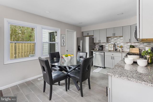 15 ROANOKE CT, Willingboro, NJ 08046