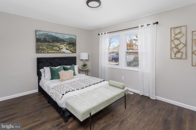 15 ROANOKE CT, Willingboro, NJ 08046