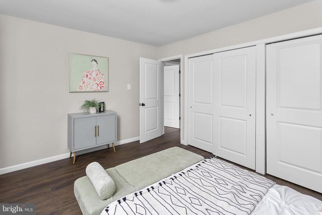 15 ROANOKE CT, Willingboro, NJ 08046