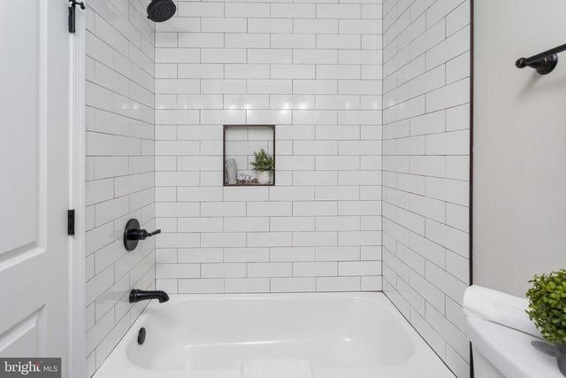 15 ROANOKE CT, Willingboro, NJ 08046