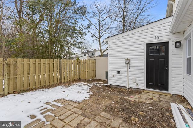 15 ROANOKE CT, Willingboro, NJ 08046