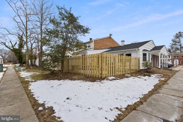 15 ROANOKE CT, Willingboro, NJ 08046