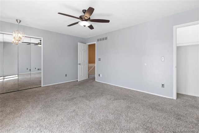 794 Oak Brook Ridge Drive, Rochester Hills, MI 48307
