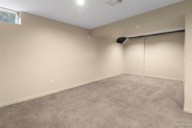 794 Oak Brook Ridge Drive, Rochester Hills, MI 48307