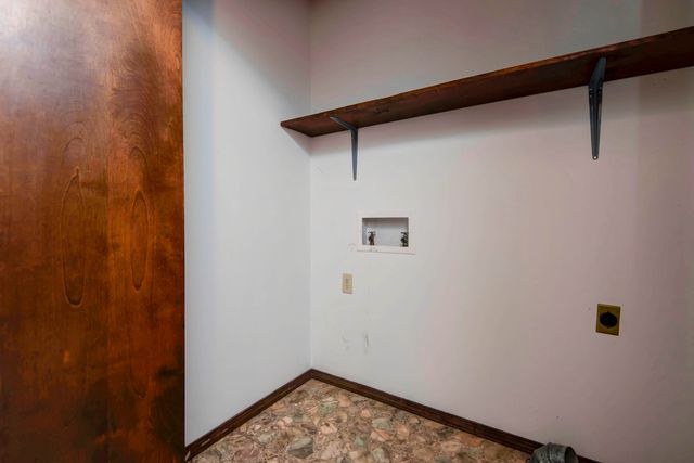 4702 South Farm Road 53, Republic, MO 65738