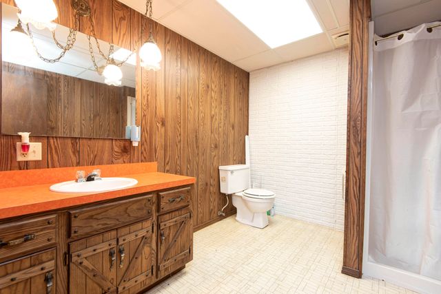 4702 South Farm Road 53, Republic, MO 65738