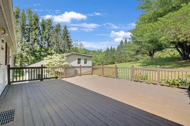 232 County Route 49, Slate Hill, NY 10973