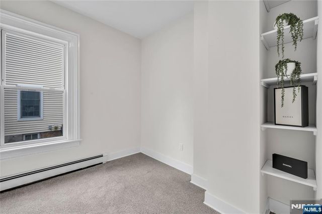 23 Maple Street, Ramsey, NJ 07446