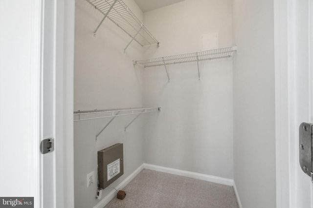 24686 FOOTED RIDGE TER, Sterling, VA 20166
