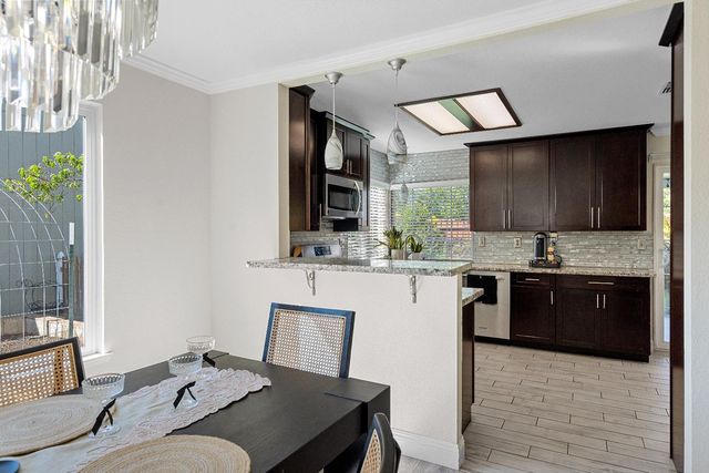 8339 Ruge Ct, Antelope, CA 95843