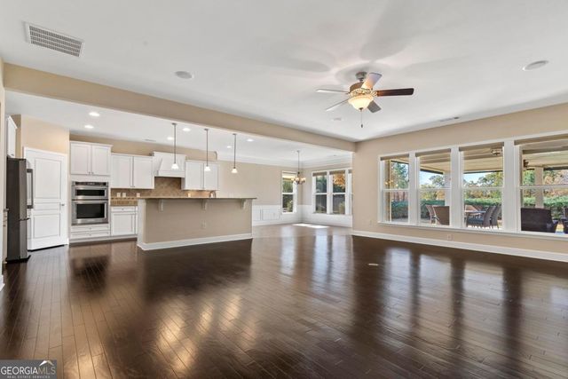 1111 Lakefront Court, Greensboro, GA 30642