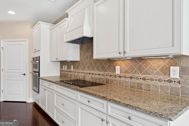 1111 Lakefront Court, Greensboro, GA 30642