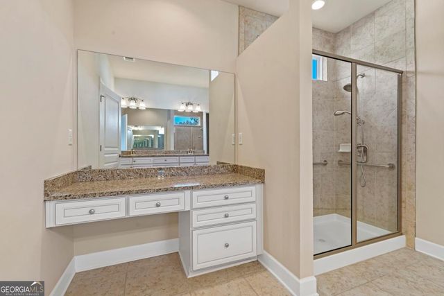 1111 Lakefront Court, Greensboro, GA 30642