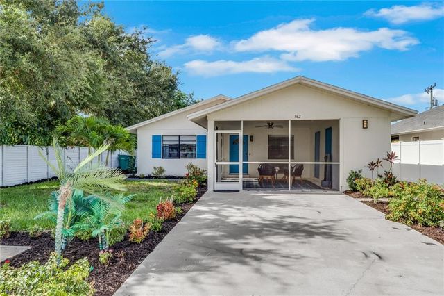 862 95th AVE N, Naples, FL 34108